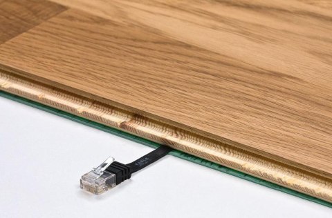 Kabel LAN Patchcord CAT 5E U/UTP płaski 15m Kabel LAN Patchcord CAT 5E U/UTP płaski 15m
