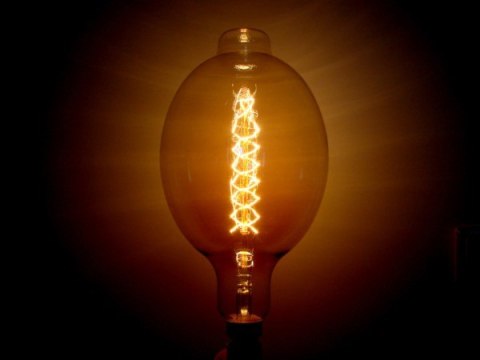 Żarówka węglowa Selikrot BT180 60W E27 round BIG