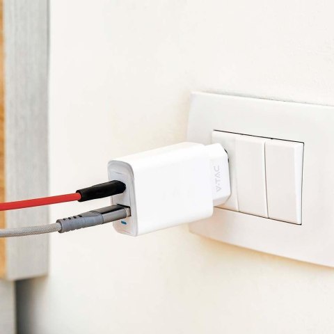 Ładowarka USB V-TAC SZYBKA 20W Biała MINI Dual USB Type-A Type-C VT-3530 Ładowarka USB V-TAC SZYBKA 20W Biała MINI Dual USB Type-A Type-C VT-3530