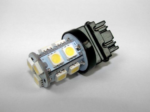 Żarówka T20 3157 5050*13 12V 2,0W CW - Żarówka T20 3157 5050*13 12V 2,0W CW -