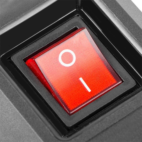Listwa zasilająca przedłużacz 5 gniazd o długości 1,5m Czarna Arcon ARC5 firmy Armac Listwa zasilająca przedłużacz 5 gniazd o długości 1,5m Czarna Arcon ARC5 firmy Armac
