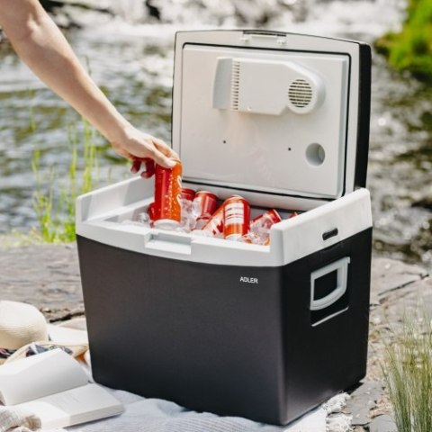 Adler Lodówka turystyczna 40L | Zasilanie AC/DC Adler Lodówka turystyczna 40L | Zasilanie AC/DC