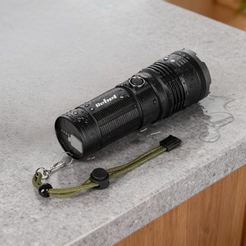 Latarka akumulatorowa dużej mocy (20W)