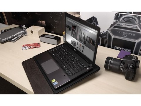 PODSTAWKA CHŁODZĄCA POD LAPTOPA COOLER MASTER NOTEPAL L2 (USB 2.0, DO 17", 1X 160MM NIEBIESKI LED)